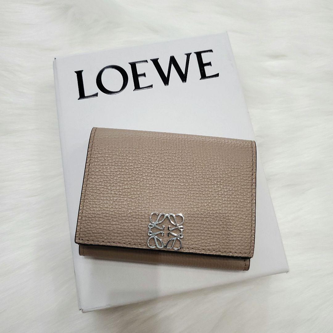@mama☆新品未使用☆LOEWE アナグラムトライフォールド