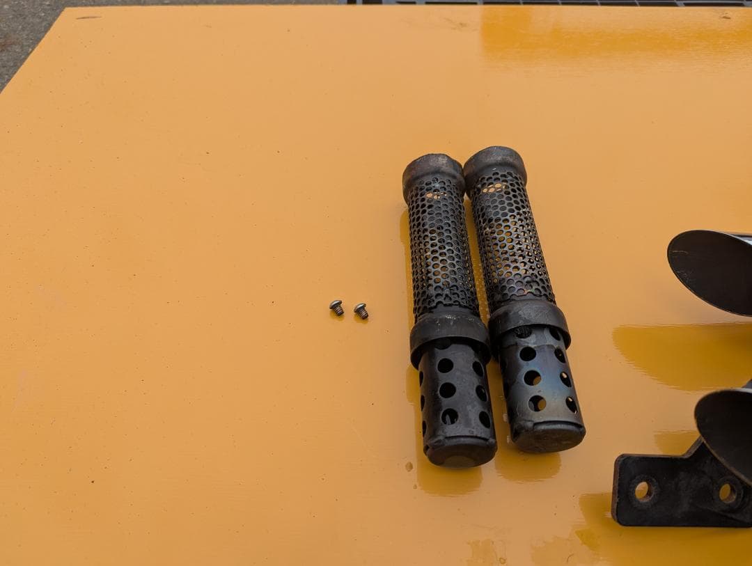 ハーレー VANCE＆HINES製ショートショット スタッガードマフラー