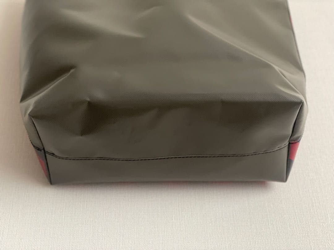 MARNI PVCトートバッグ　ストライプ　大容量