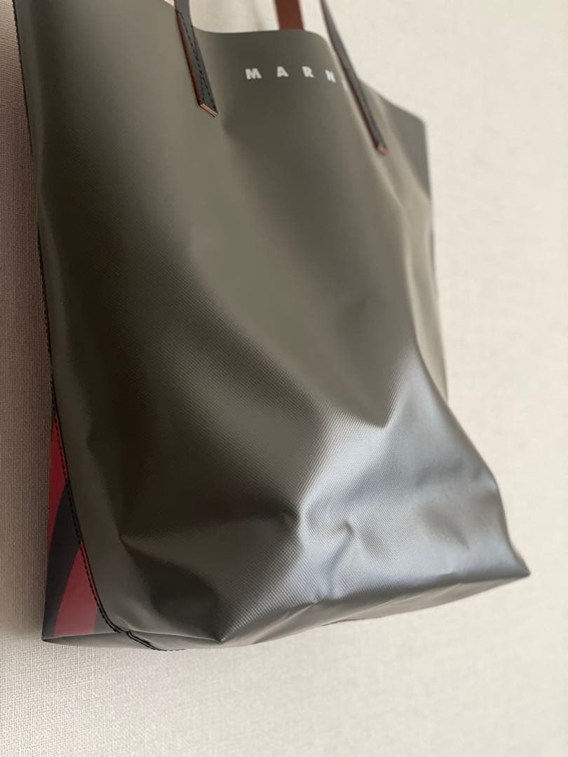 MARNI PVCトートバッグ　ストライプ　大容量