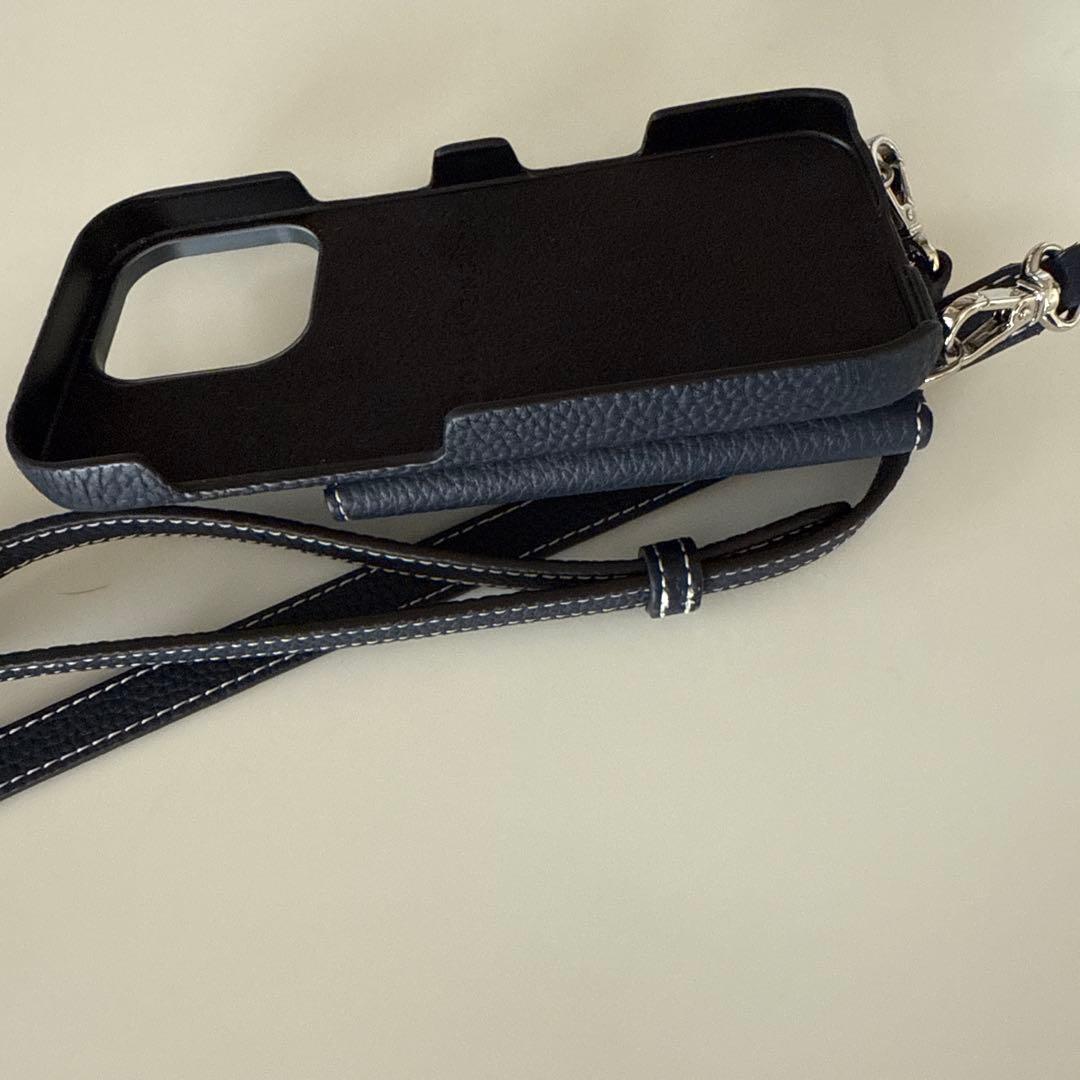 ネイビー レザー　ボナベンチュラiPhone16プロケース とカードケース