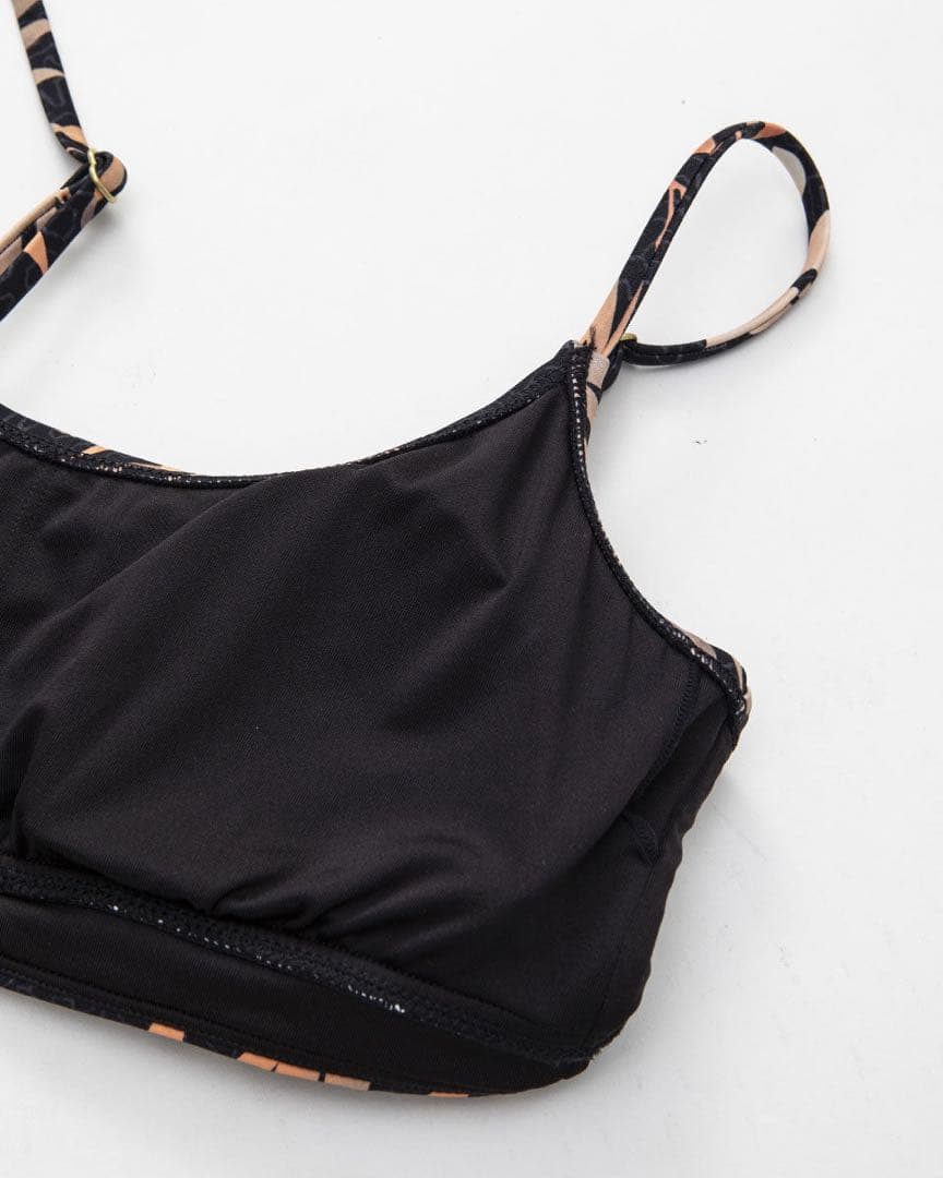 フローラルプリント セパレート水着　新品タグ付き