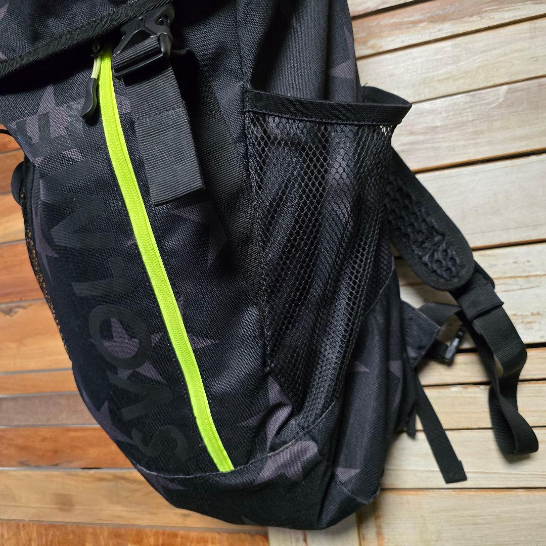 SVOLME スボルメ スター バックパック リュック 星柄 フットサル