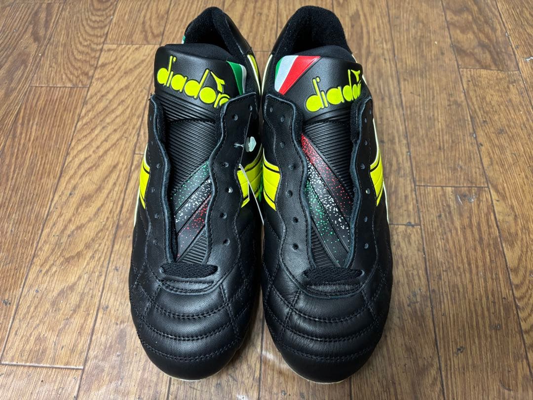 ディアドラ　コモ MD PRO ロベルトバッジョ　25cm サッカースパイク