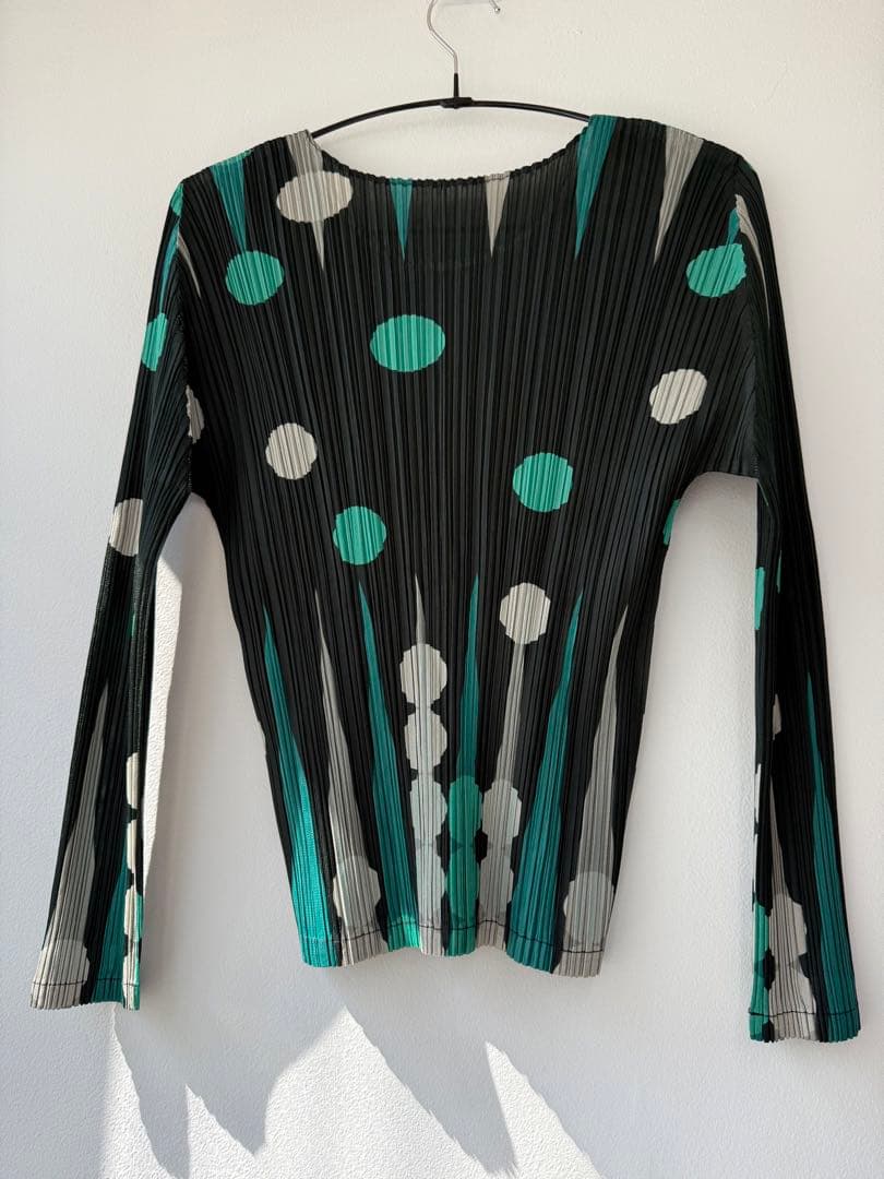 PLEATS PLEASE プリーツプリーズ イッセイミヤケ 長袖カットソー