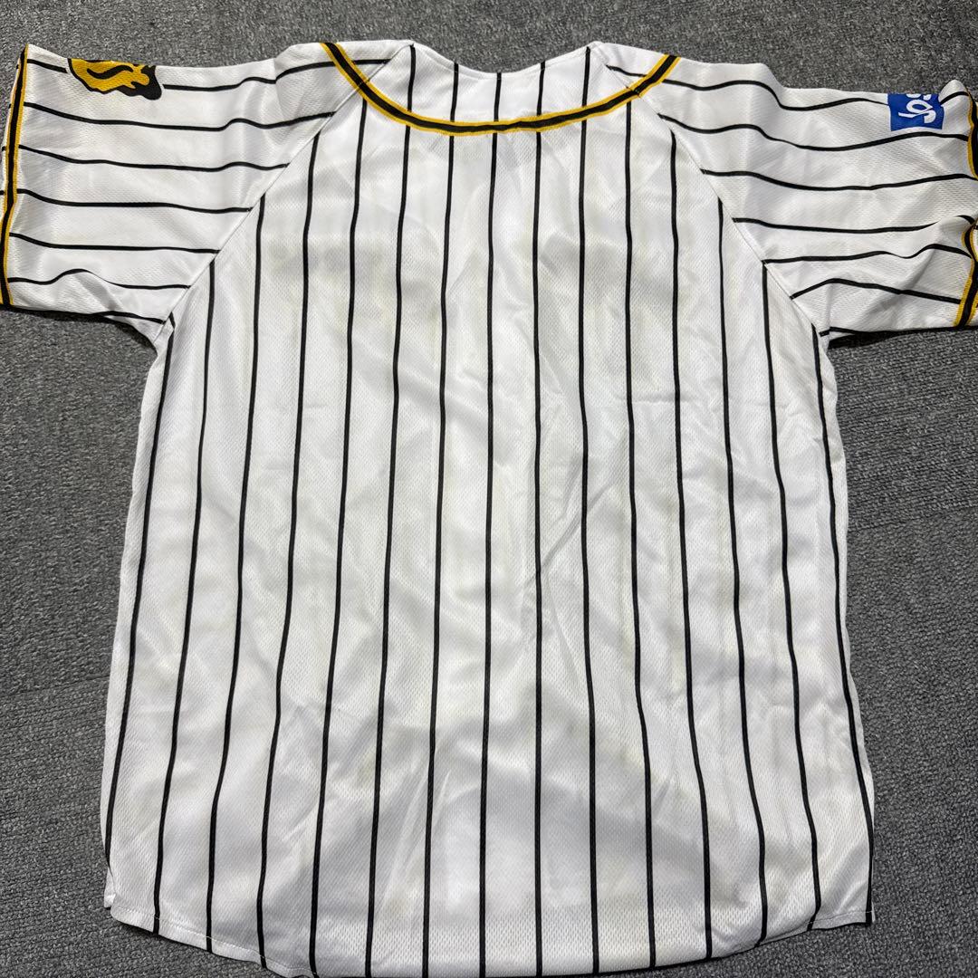 阪神タイガース 西勇輝直筆サイン入り 子供用ユニフォーム