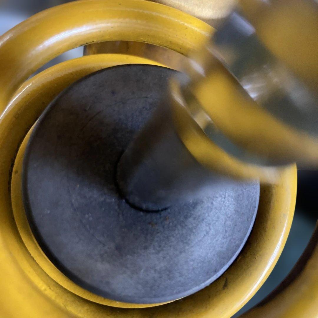 yss117 ÖHLINS リアサスペンション イエロー/ゴールド