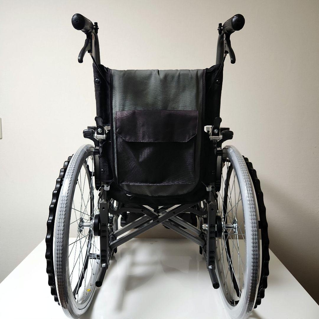 カワムラサイクル　自走用　ノーパンクタイヤ　車椅子　KMD-A22-40