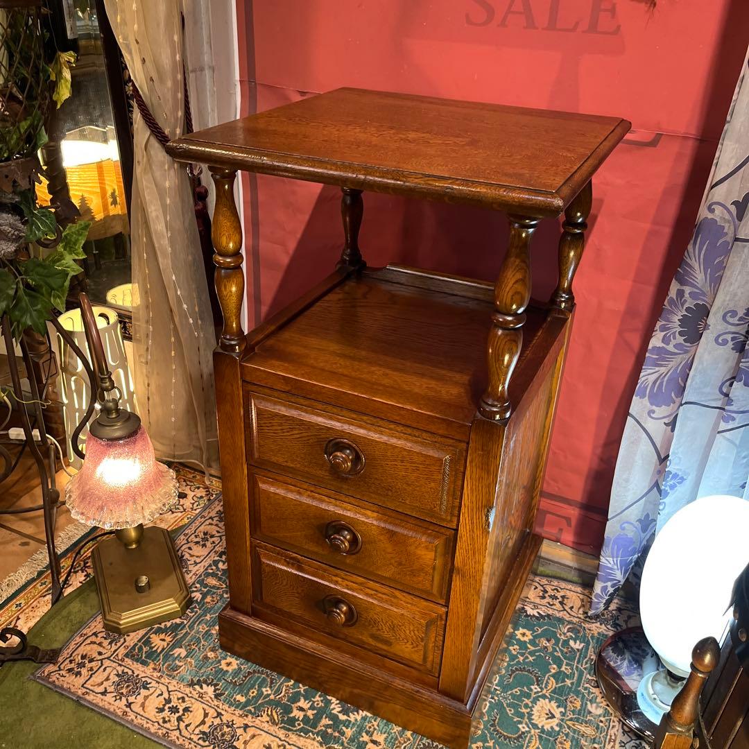 絵里花　国産ヴィンテージ 北海道　エゾ民芸　アクセントキャビネット