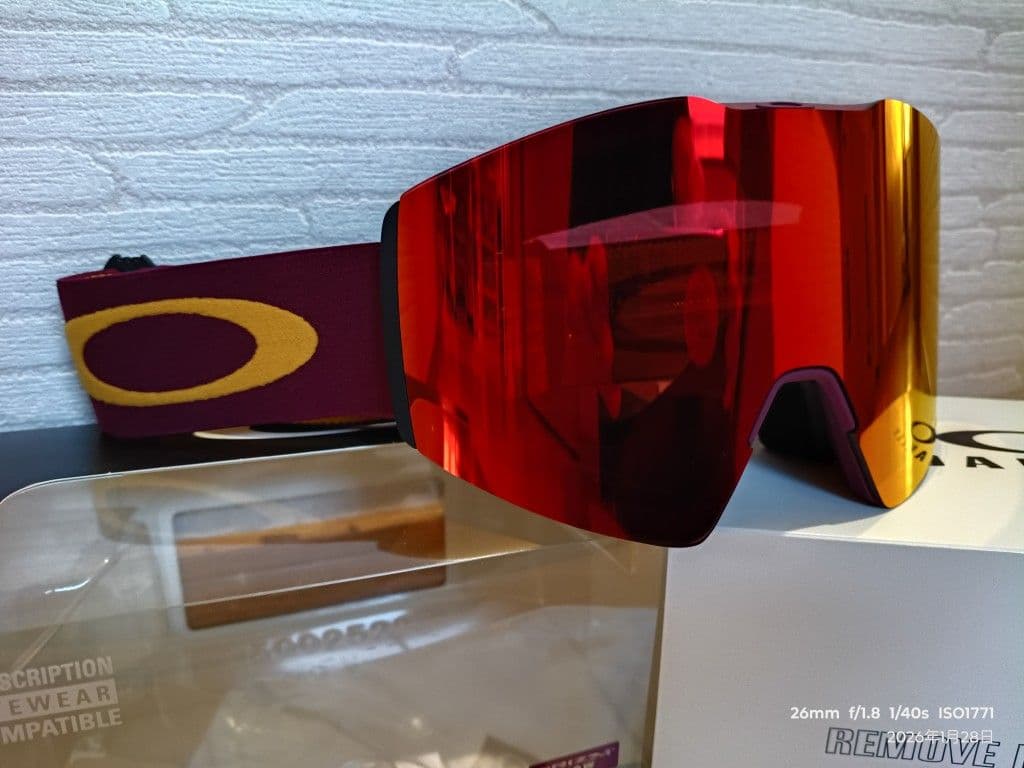 1*2様 OAKLEY オークリーゴーグル ☆ワインレッド☆USED3回程度使用