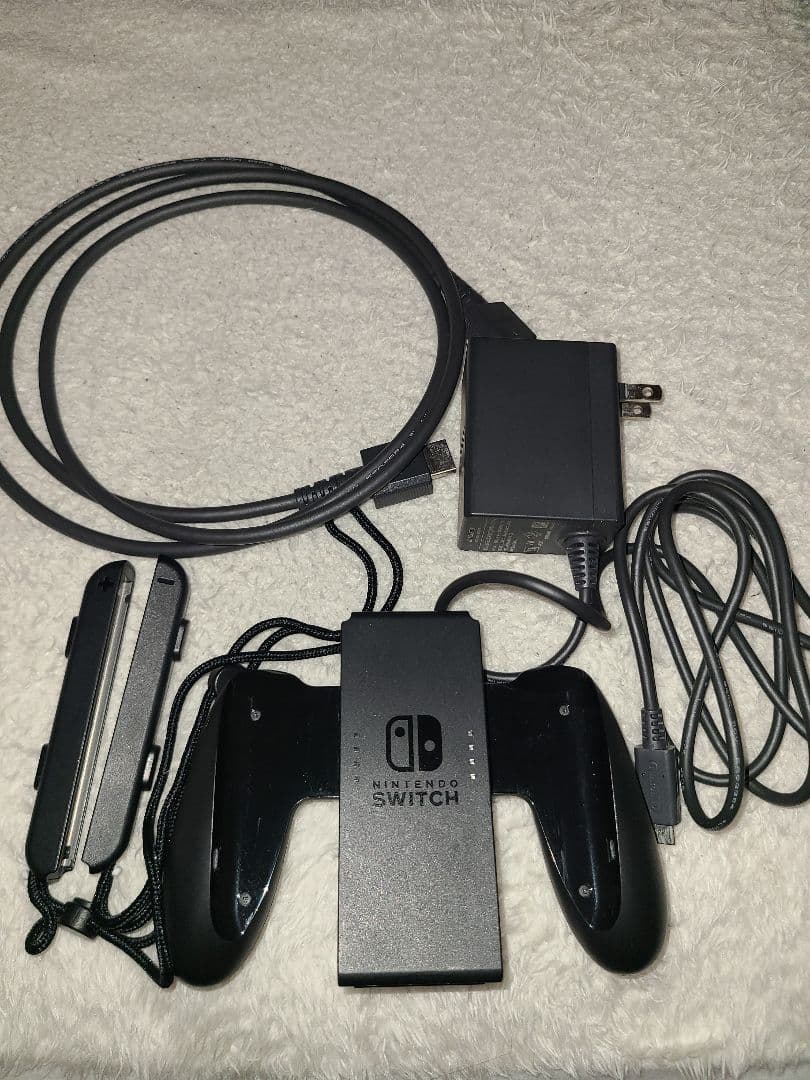 Nintendo Switch 本体 ネオンブルー&ネオンレッド