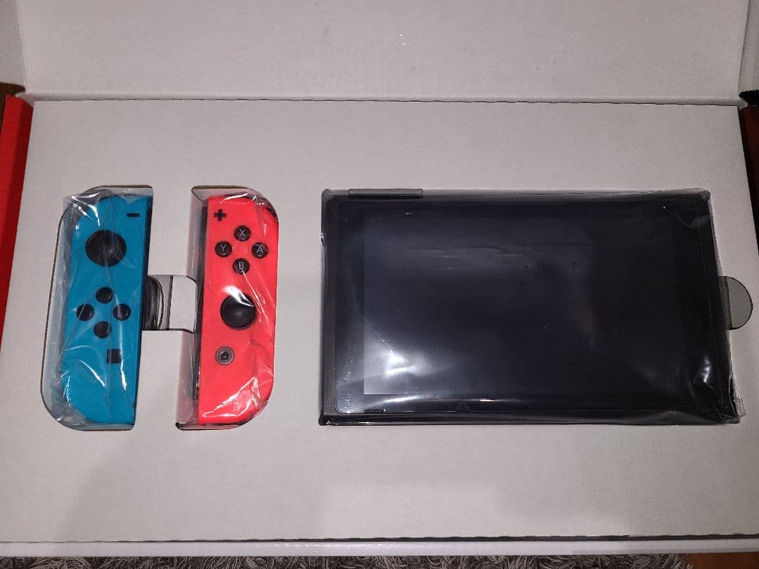 Nintendo Switch 本体 ネオンブルー&ネオンレッド