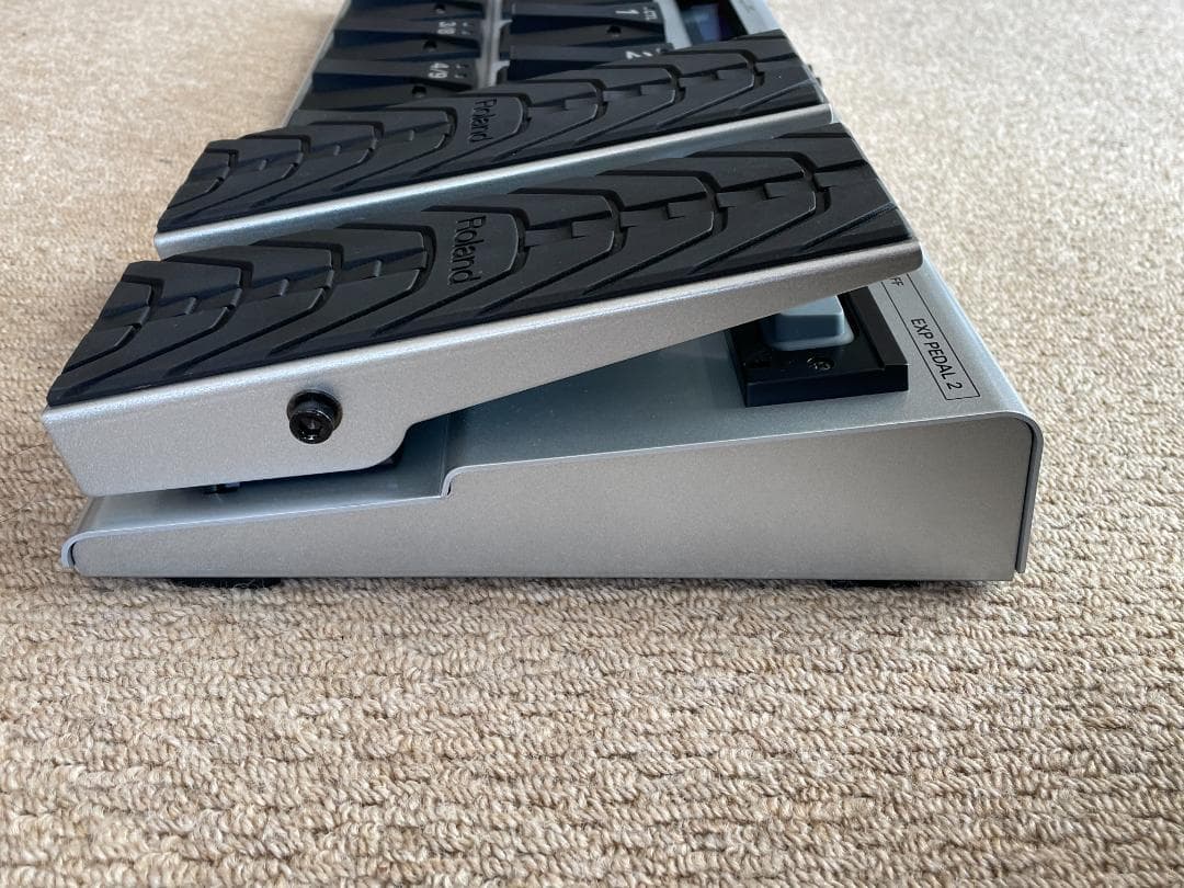 Roland FC-300 MIDIフットコントローラー