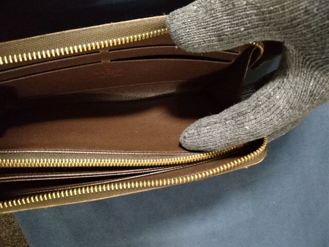 ★ＬＯＵIＳ ＶＵITTＯＮ ルイヴィトン　ジッピーウォレット　長財布