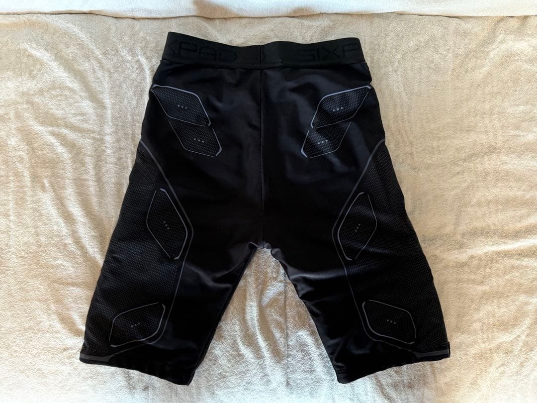 オガタジコウSIXPAD パワースーツ メンズ上下Mサイズセット