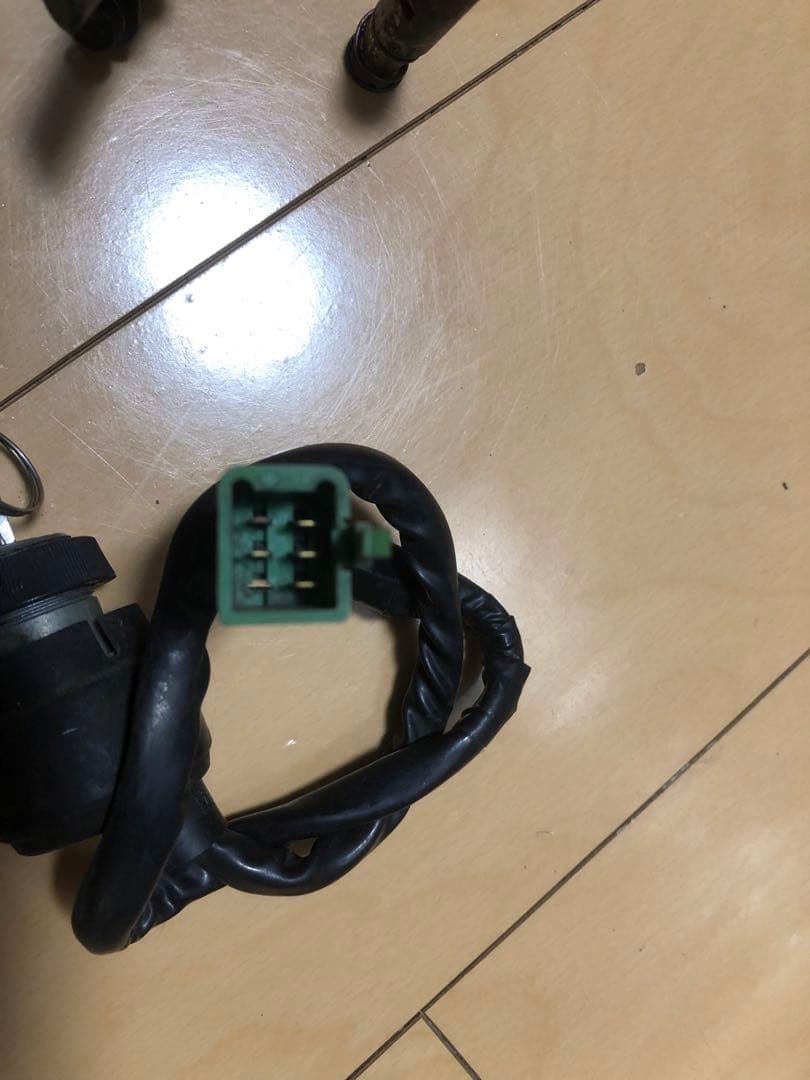 A*i様 メインキーシリンダー タンクキャップ カワサキ 純正KSR50 KSR