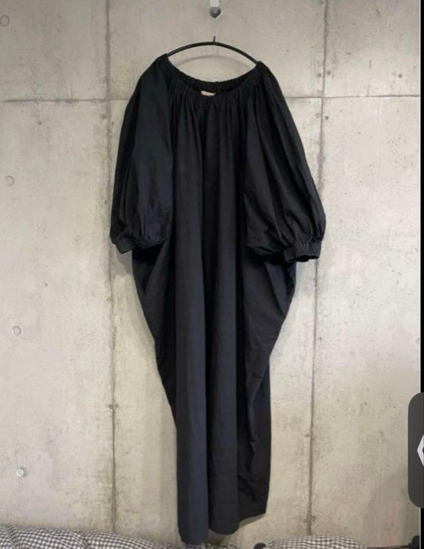 カレンソロジーバルーンスリーブ ロングワンピース