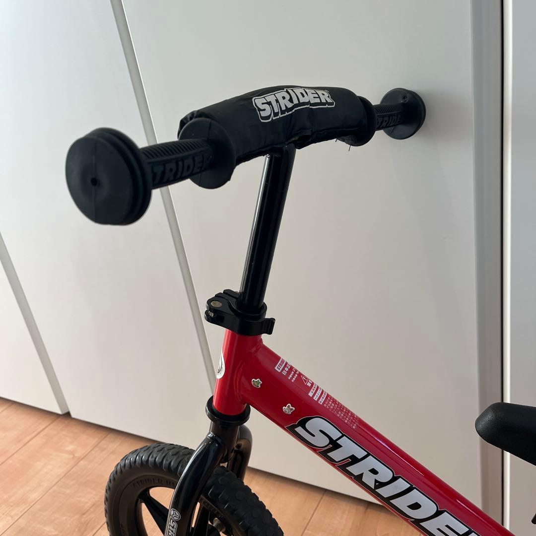 STRIDER ストライダー　sport 12インチ レッド