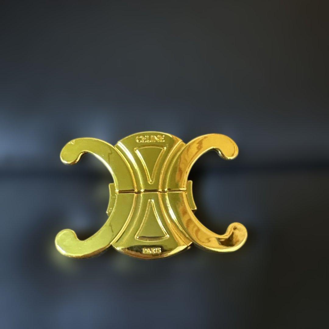 ブラック　レザー　ショルダーバッグ