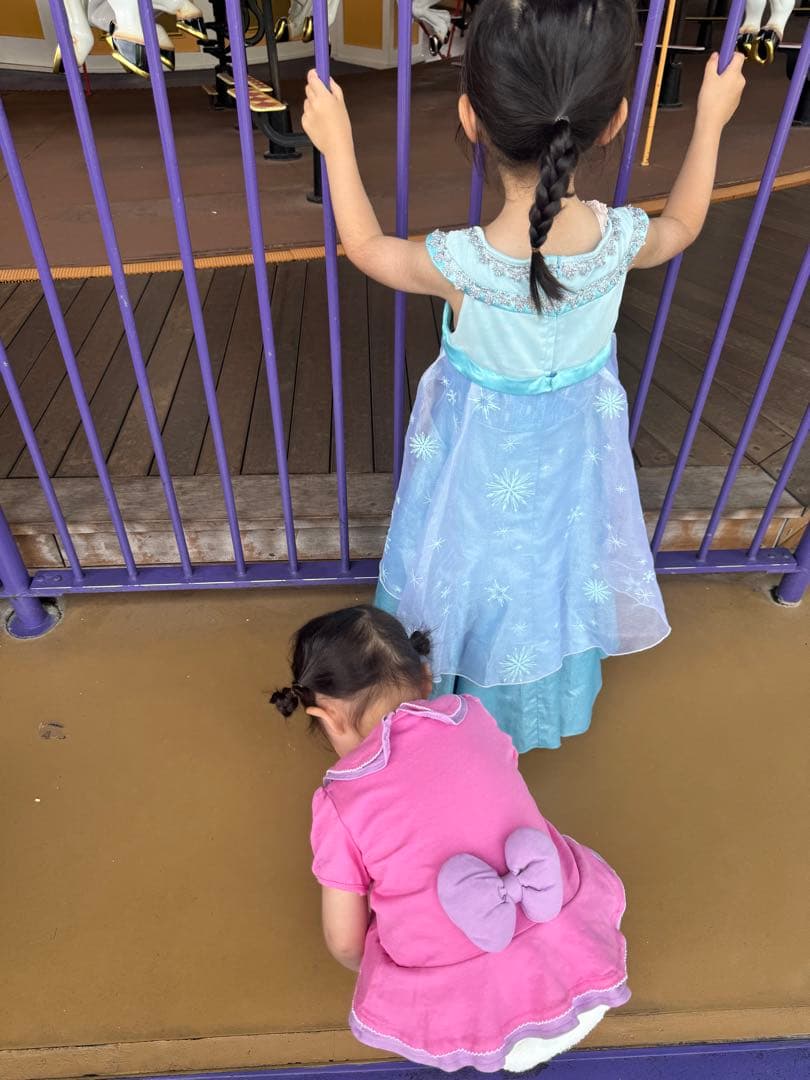 ディズニー公式　ビビディバビディブティクドレス　エルサ　110センチ