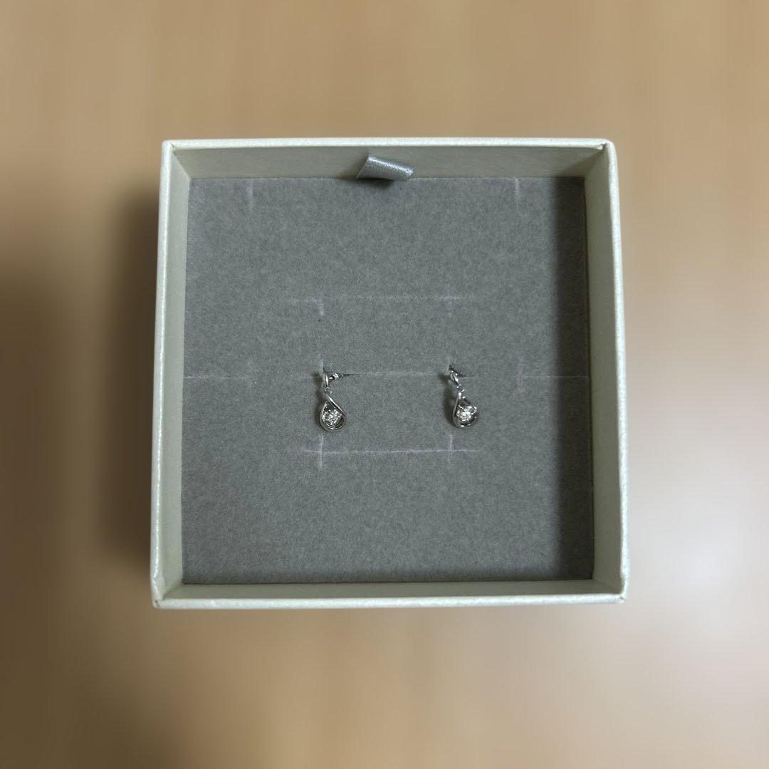 VAヴァンドーム青山 ダイヤモンドピアス