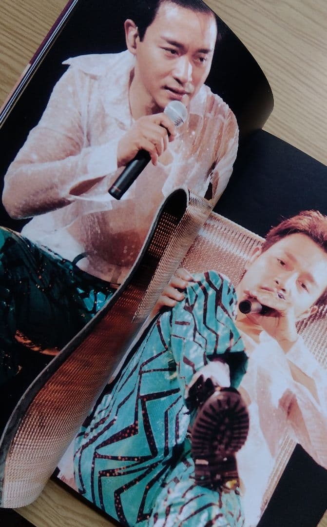 レスリー・チャン「跨越97演唱會」セット