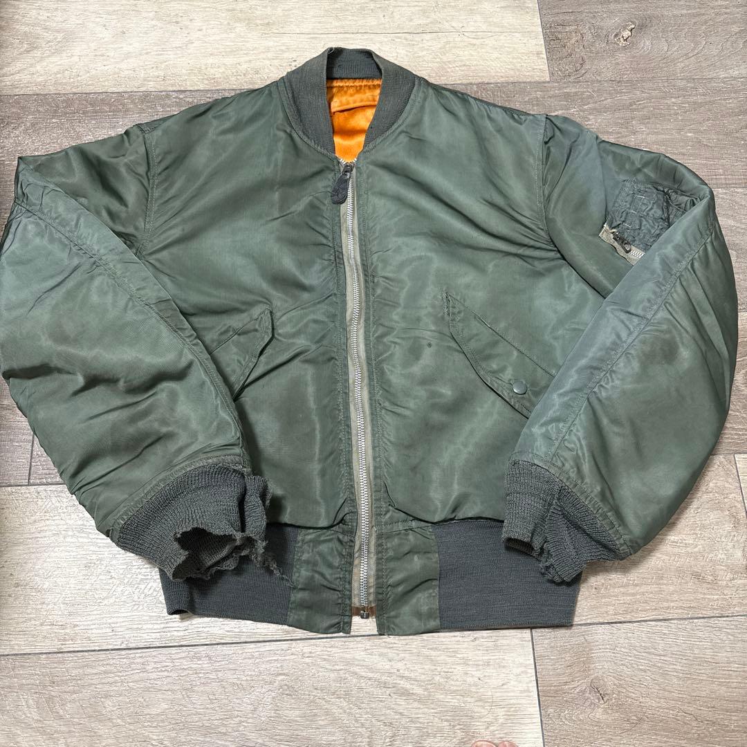 70s L-2B alphaミリタリー フライトジャケット 実物　mediam