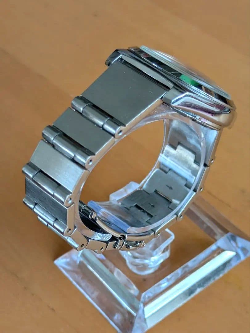 Paul Smith 　ファイブアイズ　クォーツ腕時計 シルバー新品電池　稼動品