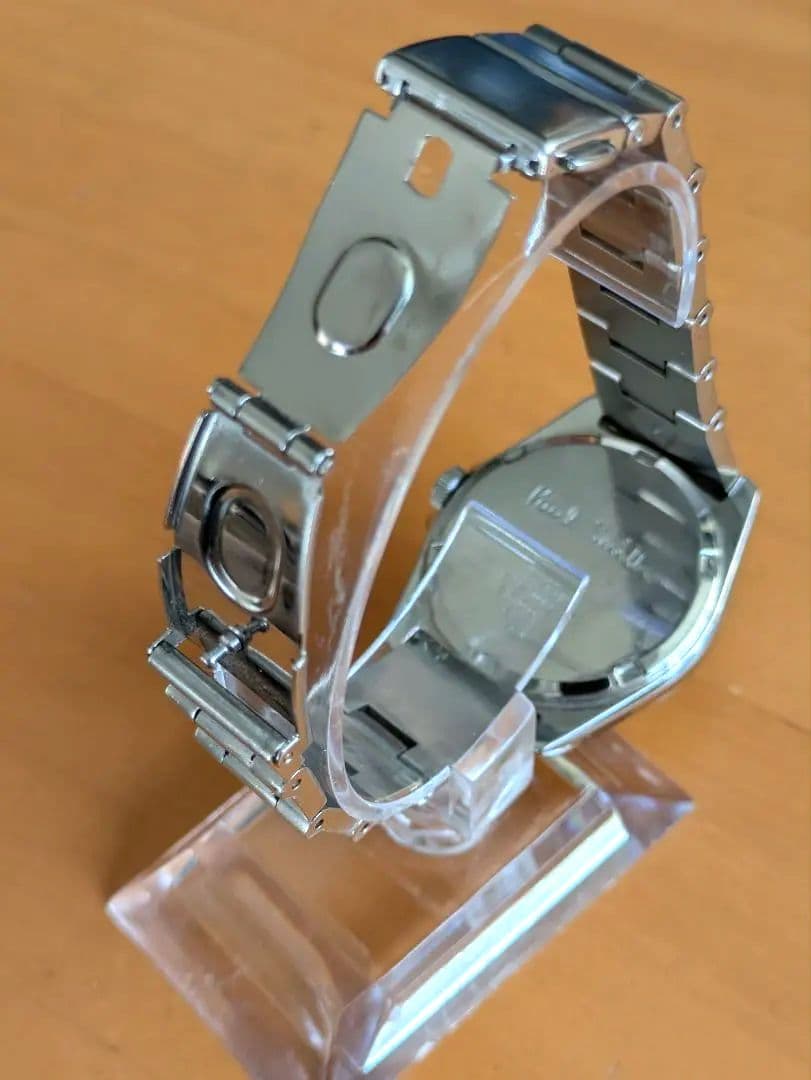 Paul Smith 　ファイブアイズ　クォーツ腕時計 シルバー新品電池　稼動品