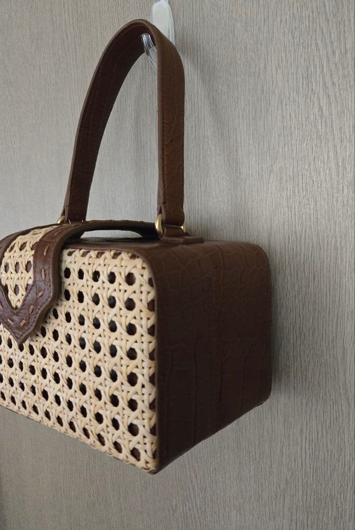 美品 ☆ MEHRY MU　メヘリームー　牛革&籐かごバッグ