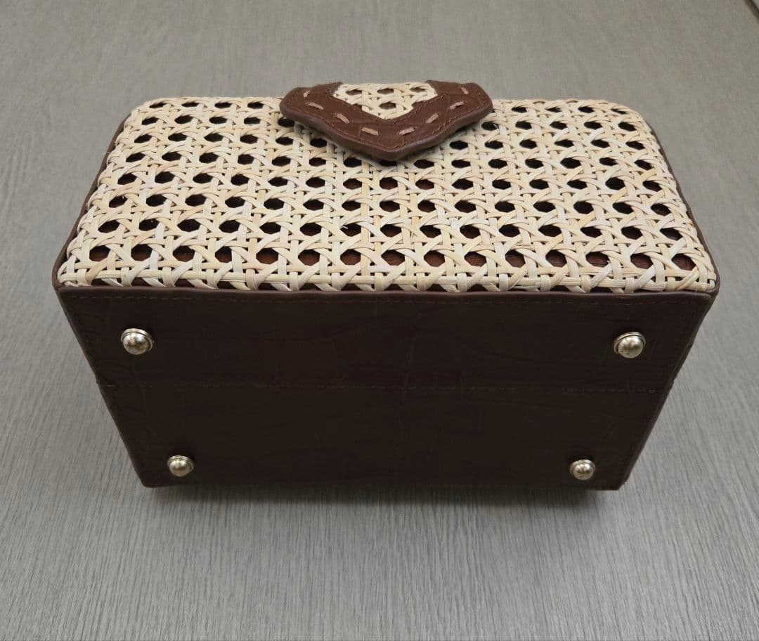 美品 ☆ MEHRY MU　メヘリームー　牛革&籐かごバッグ