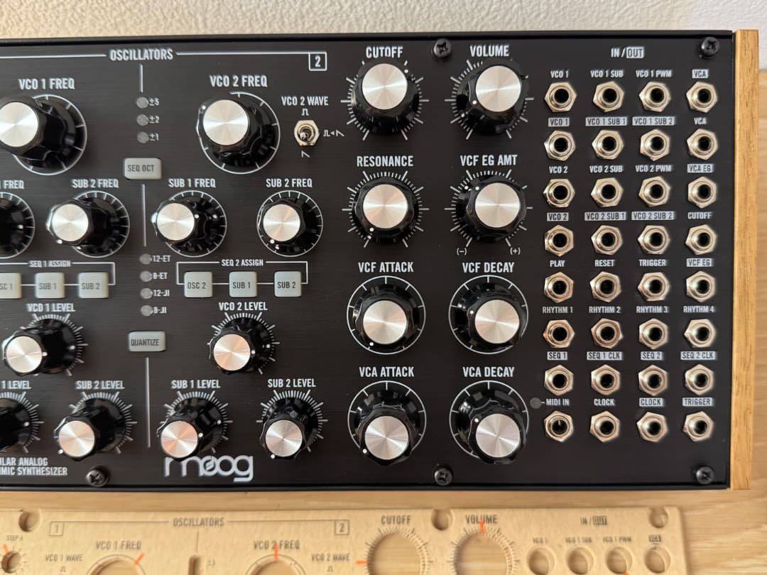 新品同　moog SUBHARMONICON モジュラーシンセサイザー