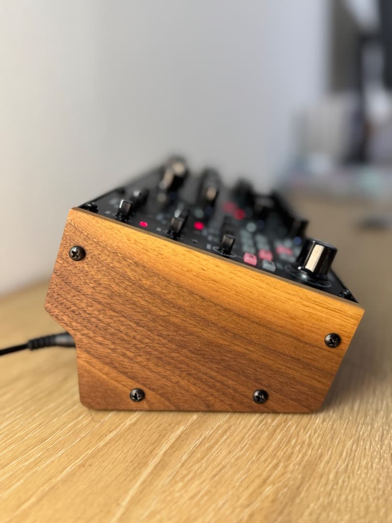 新品同　moog SUBHARMONICON モジュラーシンセサイザー