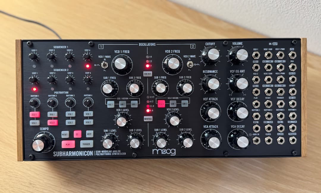 新品同　moog SUBHARMONICON モジュラーシンセサイザー