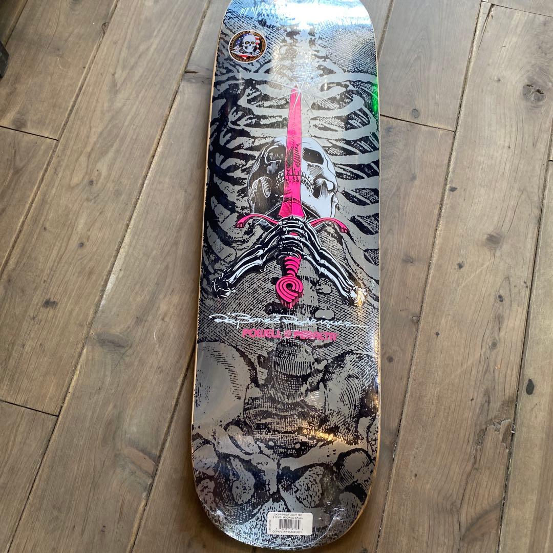 powellプロデッキ 骸骨と剣 グラフィック