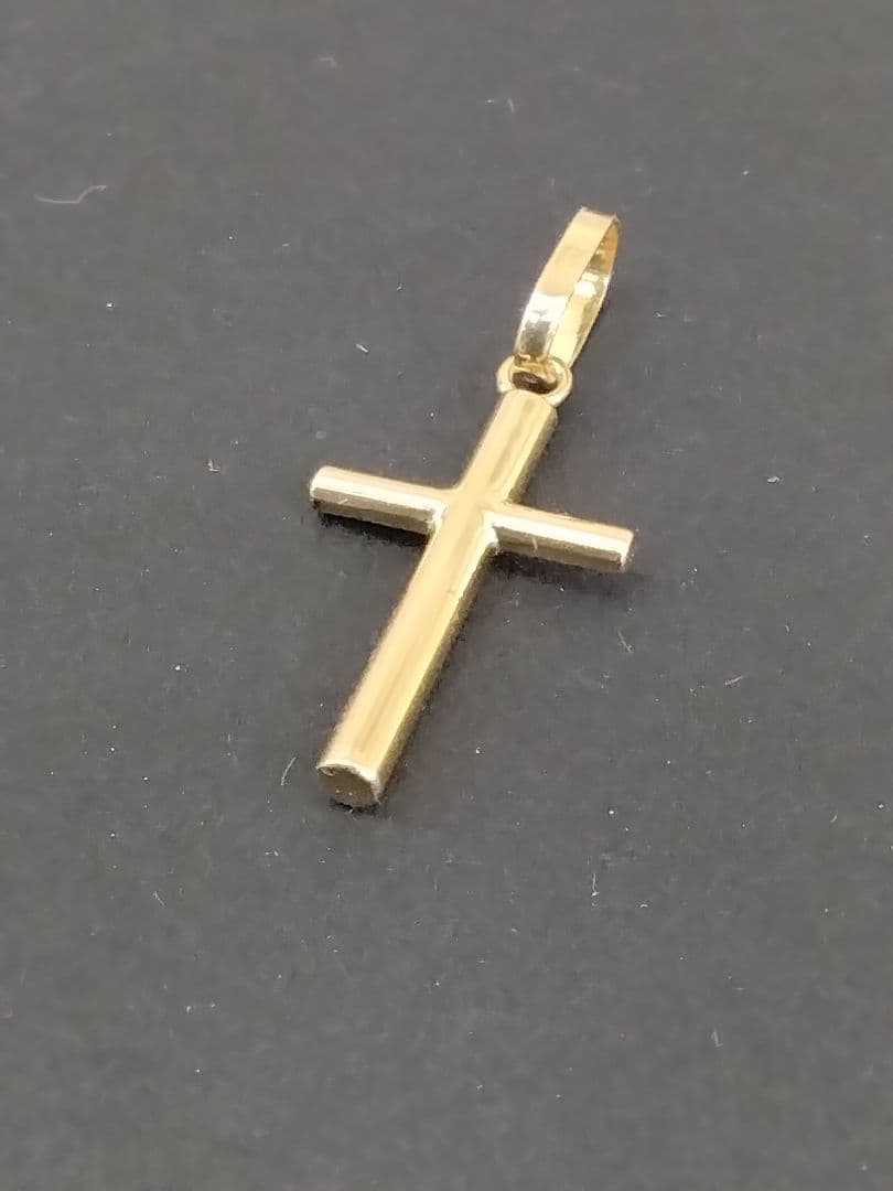 K18YG十字架ペンダントトップ　　中古品