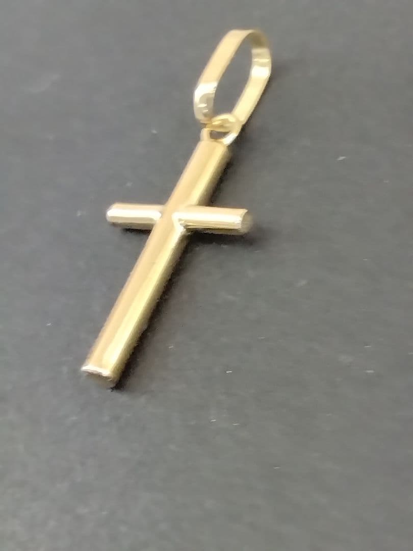 K18YG十字架ペンダントトップ　　中古品