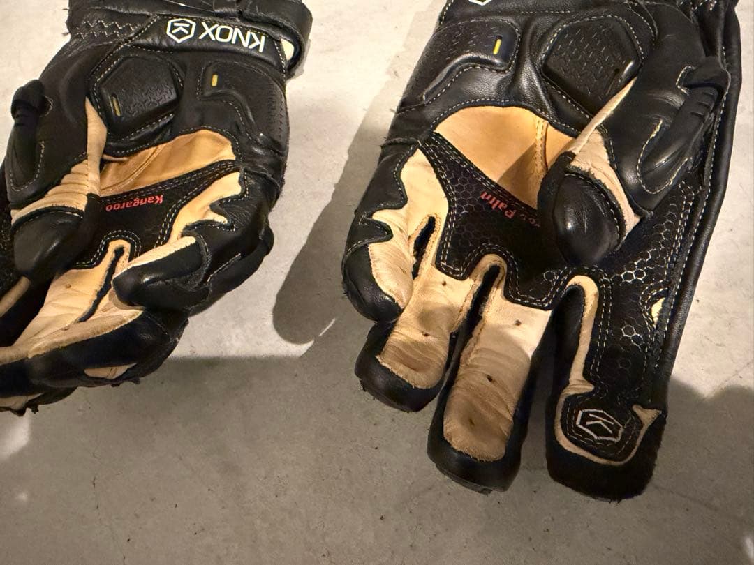 KNOXノックスバイクグローブ ブラックレザープロテクション