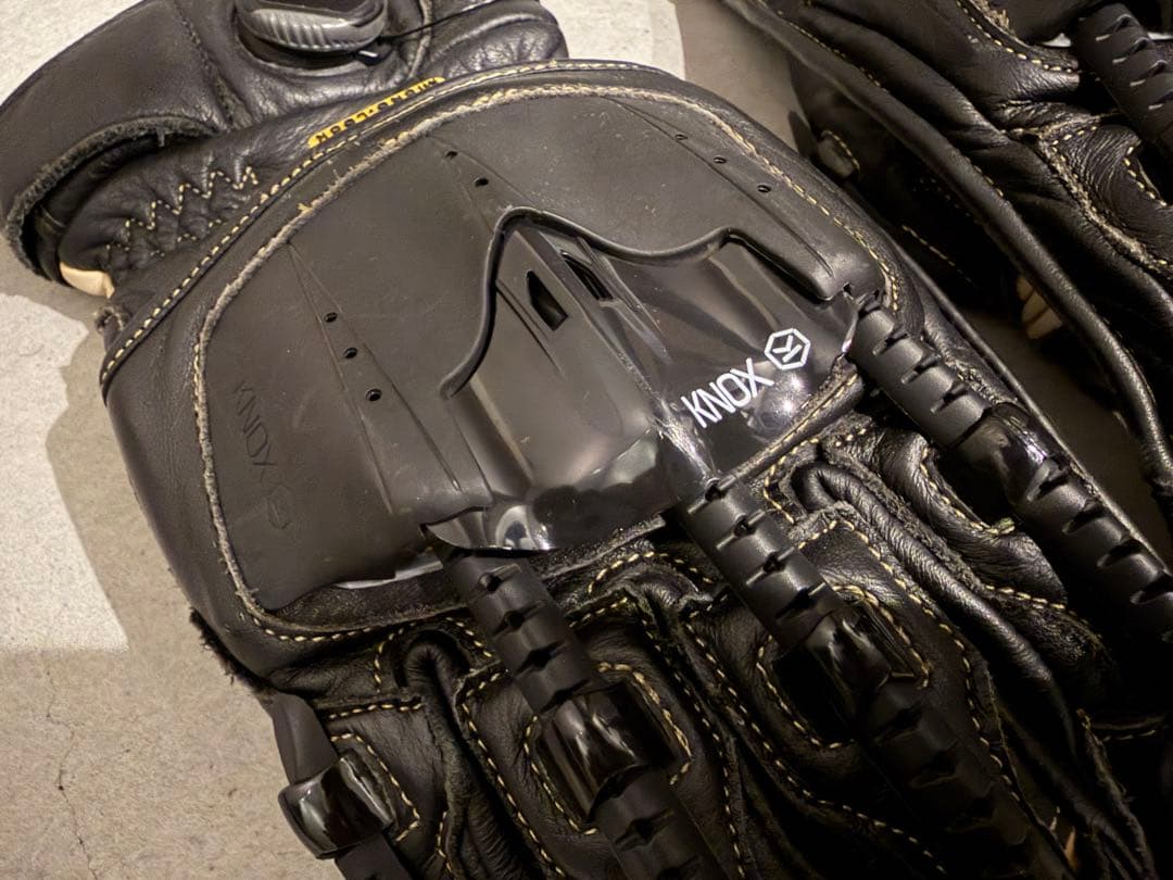 KNOXノックスバイクグローブ ブラックレザープロテクション
