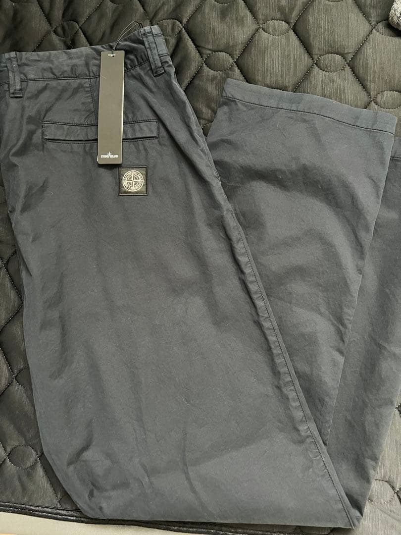 stone  レギュラーパンツ