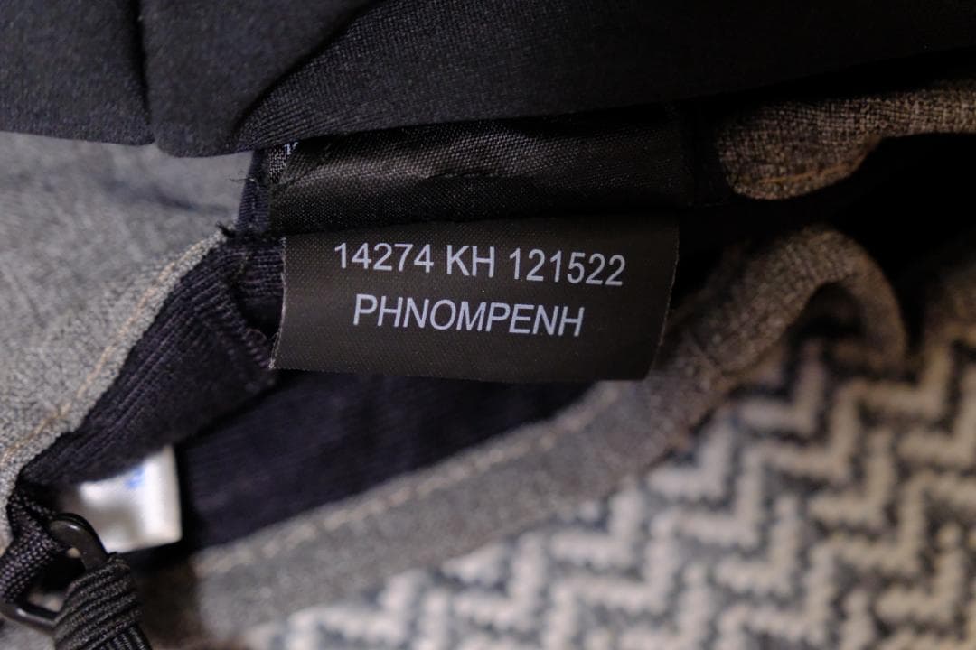 【美品】BURTON　ミトングローブ　グレー　Mサイズ　ゴアテックス素材