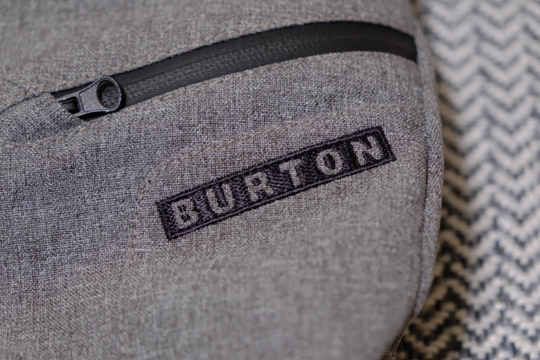 【美品】BURTON　ミトングローブ　グレー　Mサイズ　ゴアテックス素材