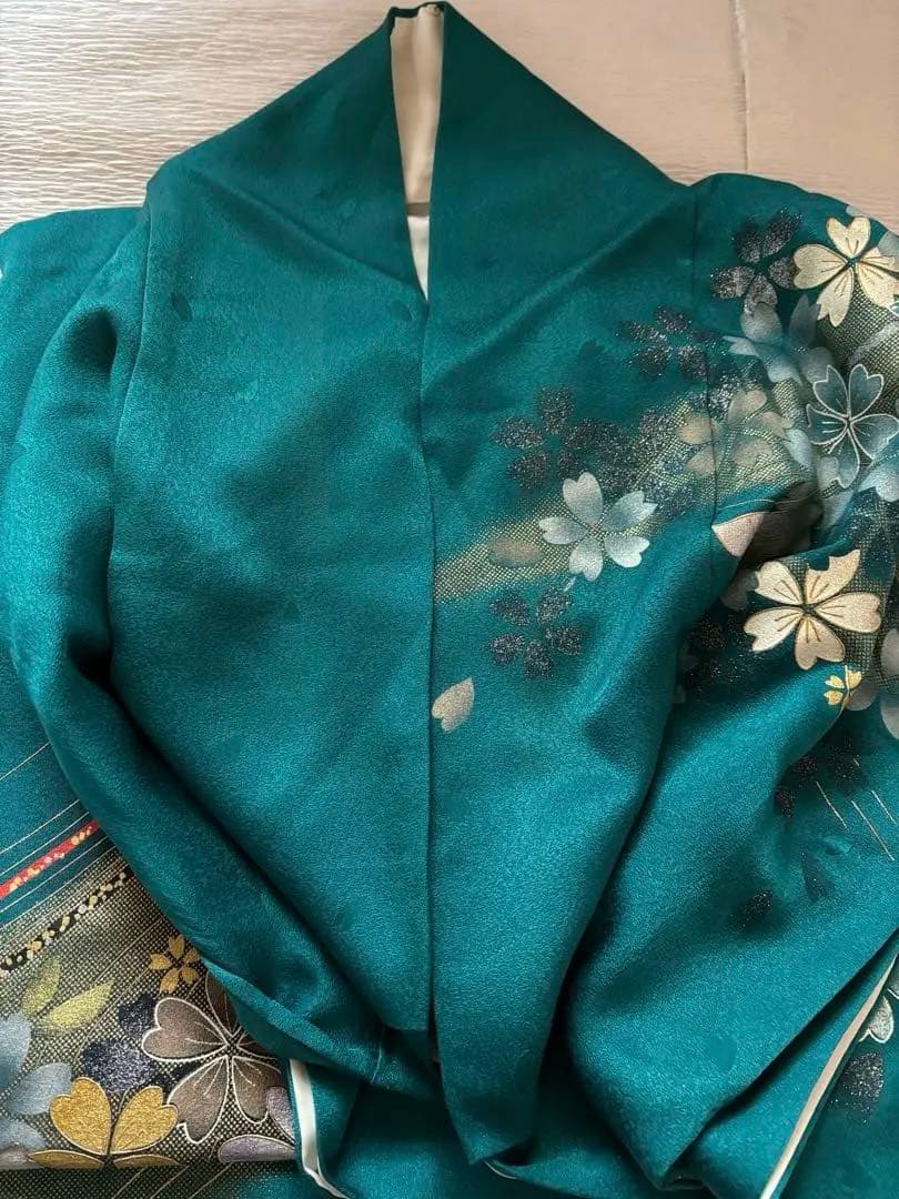 振袖フルセット袴のセット　成人式　帯揚げ帯締め　袋帯　重ね襟　草履バッグ　髪飾り