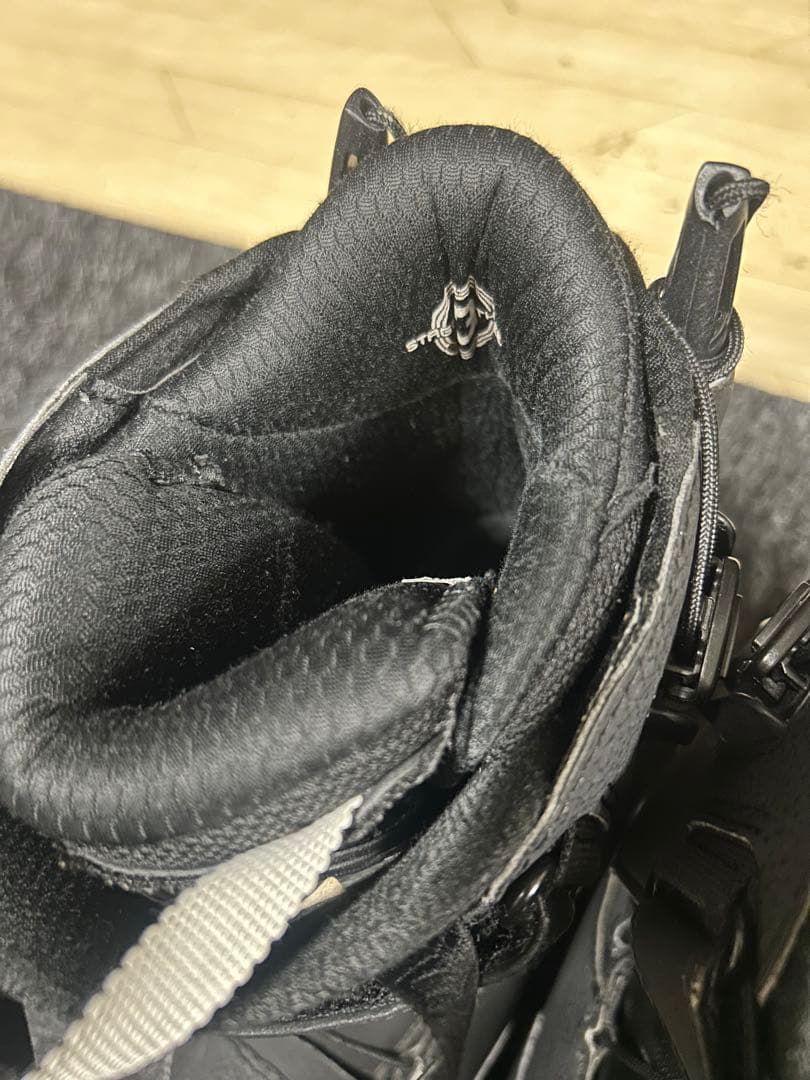 DEELUXE ID Laraブラック スノーボード ブーツ