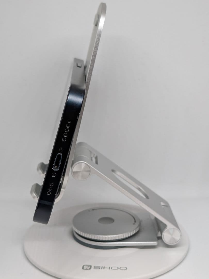 iPhone 13 128GB バッテリー100% SiMフリー