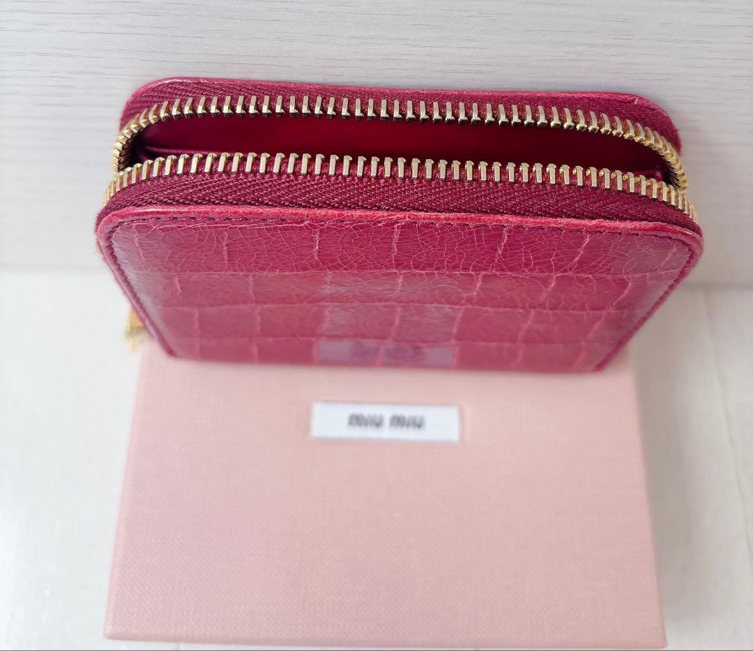 ☆ミュウミュウ☆MIU MIU☆ケース☆レザー☆ミニ財布☆ピンク☆