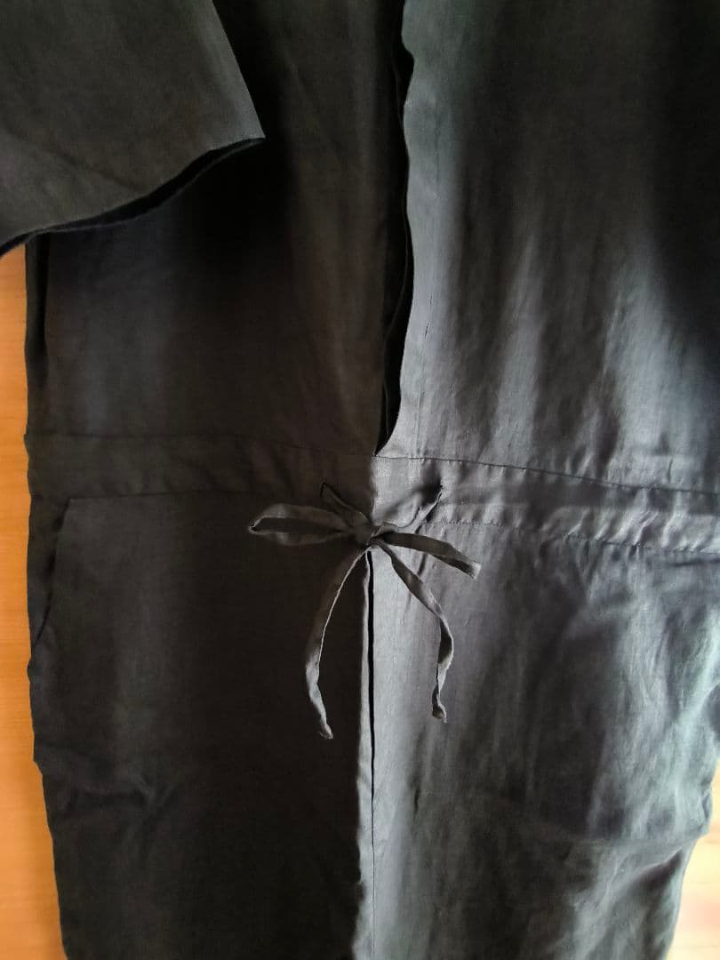 かぐれ　バンドカラーリネンハーフスリーブオールインワン　黒