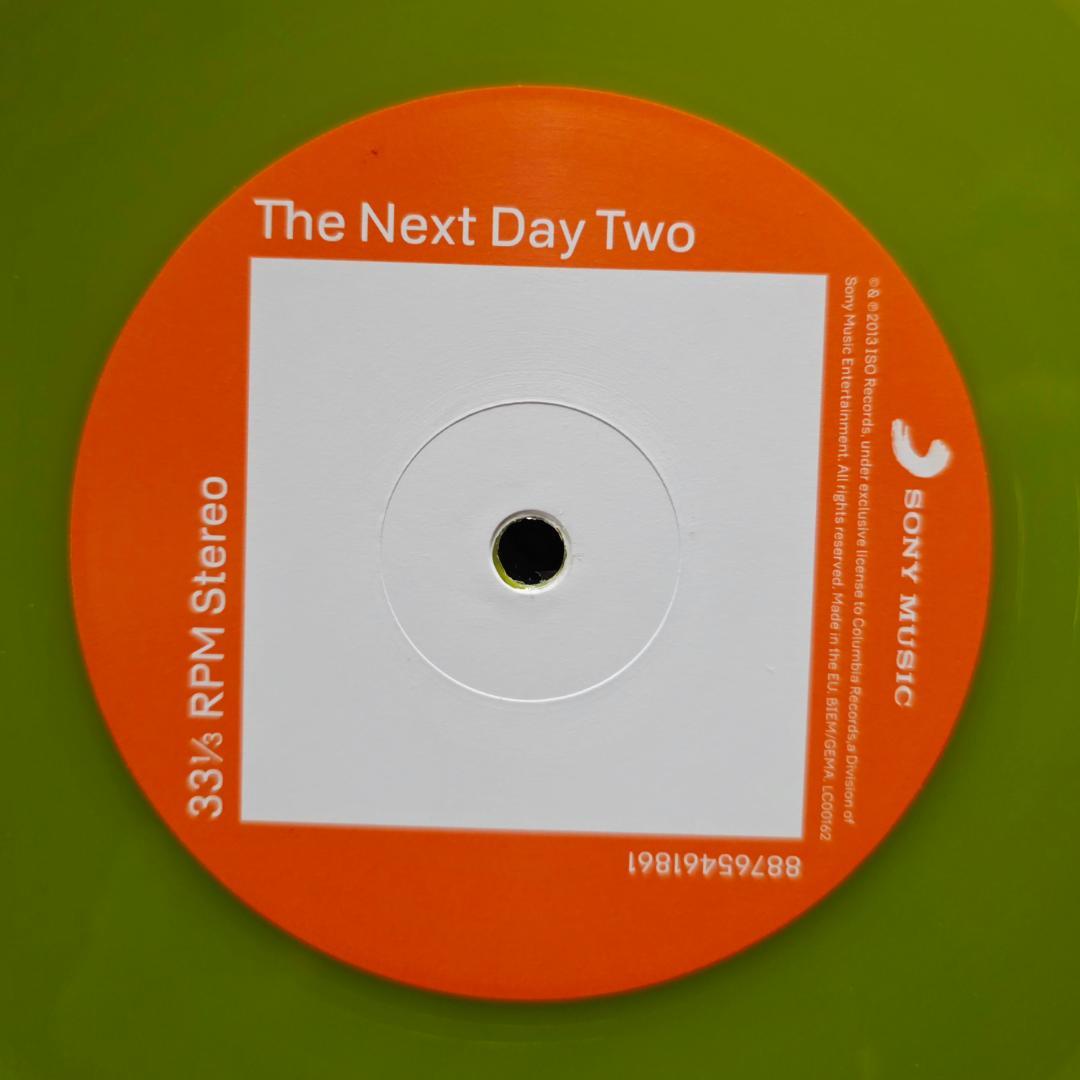 k*n様 美品 デヴィッドボウイ 「The Next Day」 カラー２枚組LP