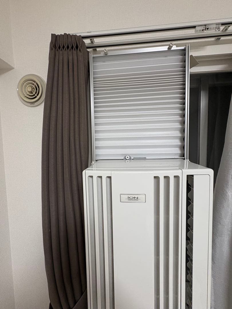 【美品】窓用エアコン CW-FA1622R