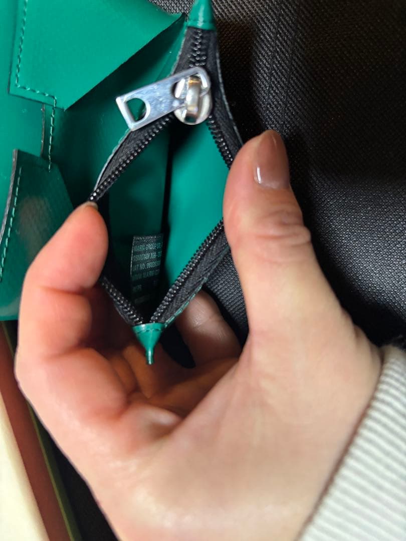 MARNI 三つ折り財布 グリーン　ケース